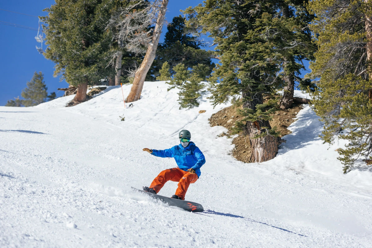 Snowboarding on Mt Baldy in California Snowboarding on Mt Baldy in California